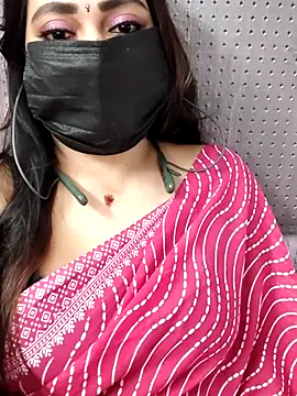 Snapshot of Cutie_nila26 chatting on 24, 11, 2025 Cutie nila26 online show from 24, 11, 2025