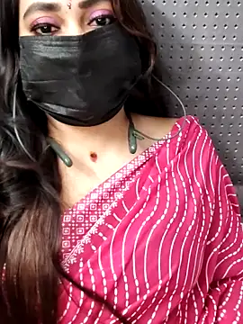 Snapshot of Cutie_nila26 chatting on 13, 11, 2025 Cutie nila26 online show from 13, 11, 2025