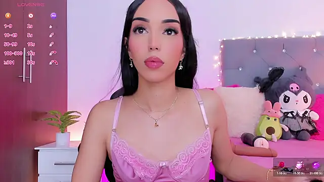 Snapshot of jazlyn_G chatting on 15, 7, 2026 jazlyn G online show from 15, 7, 2026