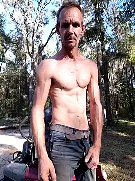 Hungwell1515 online show from 5, 11, 2025