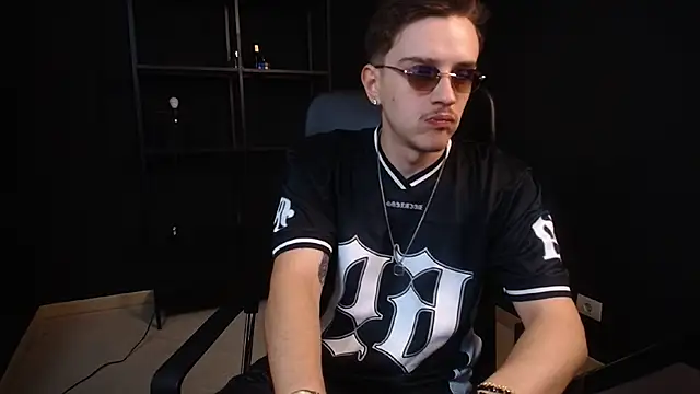 FelixStarkk online show from 12, 7, 2026