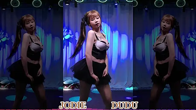 Snapshot of yznt-dudu chatting on 15, 5, 2026 yznt-dudu online show from 15, 5, 2026