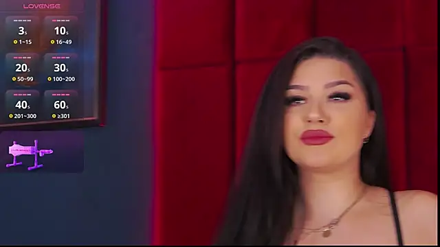 Snapshot of AdelynnReeds chatting on 3, 11, 2025 AdelynnReeds online show from 3, 11, 2025