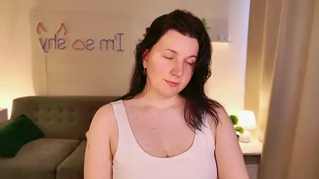 Snapshot of love_me__tonight_ chatting on 20, 10, 2025 love me tonight online show from 20, 10, 2025