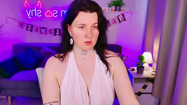 Snapshot of love_me__tonight_ chatting on 29, 10, 2025 love me tonight online show from 29, 10, 2025