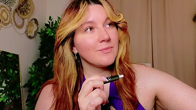 Snapshot of love_me__tonight_ chatting on 11, 7, 2026 love me tonight online show from 11, 7, 2026