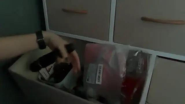 That English Rose  online show from 26, 10, 2025