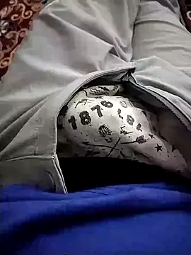 zorhotty online show from 13, 2, 2026