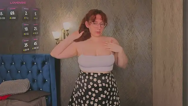 ellie coy  online show from 24, 7, 2026