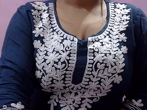 LIYO  online show from 13, 11, 2025