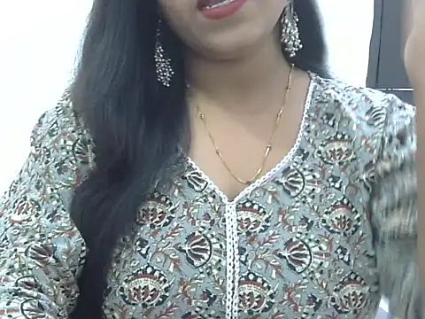 LIYO  online show from 16, 10, 2025