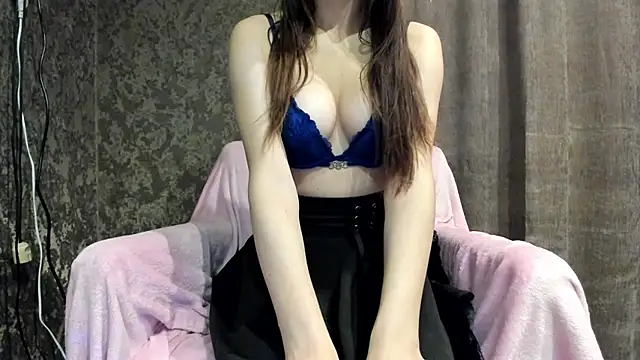  Venesa  online show from 15, 12, 2025