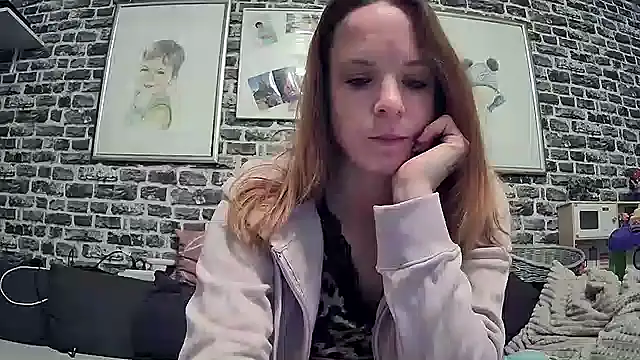 SexyMilf 37 online show from 29, 9, 2025