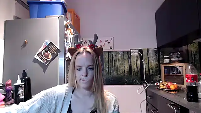 SexyMilf 37 online show from 17, 12, 2025