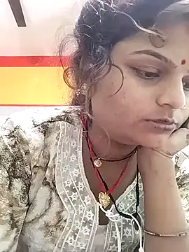 Hot mirchjii online show from 5, 11, 2025