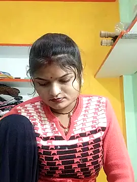 Hot mirchjii online show from 15, 12, 2025