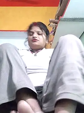 Hot mirchjii online show from 10, 11, 2025