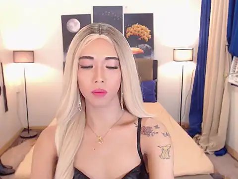 Snapshot of PreciousAmore chatting on 11, 11, 2025 PreciousAmore online show from 11, 11, 2025