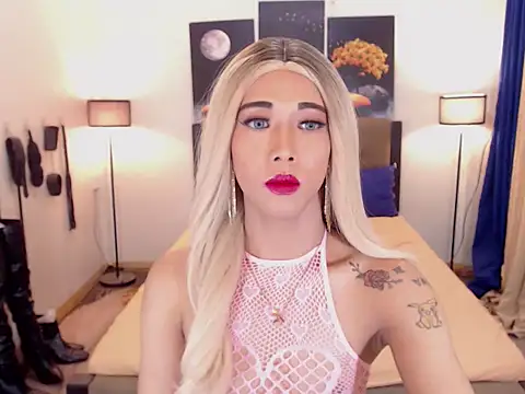 Snapshot of PreciousAmore chatting on 12, 11, 2025 PreciousAmore online show from 12, 11, 2025