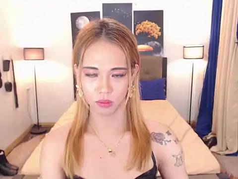 Snapshot of PreciousAmore chatting on 20, 11, 2025 PreciousAmore online show from 20, 11, 2025