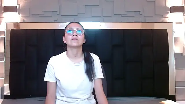 katalina07 1 online show from 6, 10, 2025