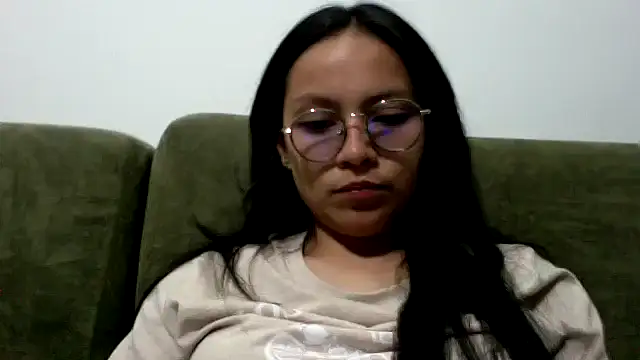 Snapshot of katalina07_1 chatting on 8, 7, 2026 katalina07 1 online show from 8, 7, 2026