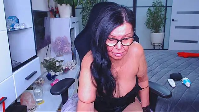 Anna Blare online show from 18, 11, 2025