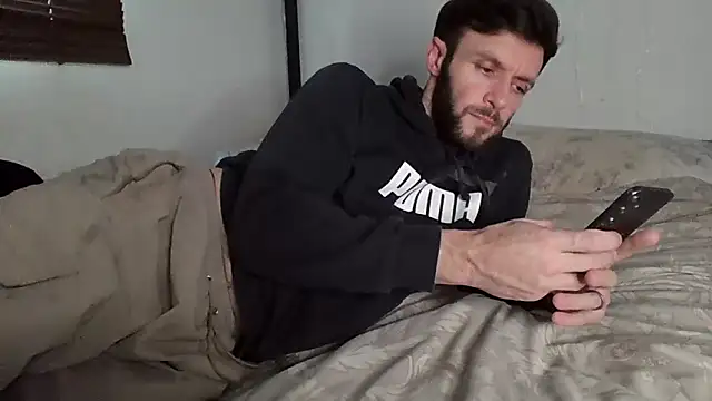 Snapshot of MasterJakeJohns chatting on 18, 11, 2025 MasterJakeJohns online show from 18, 11, 2025