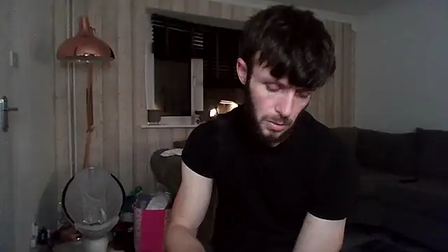 Snapshot of MasterJakeJohns chatting on 9, 10, 2025 MasterJakeJohns online show from 9, 10, 2025