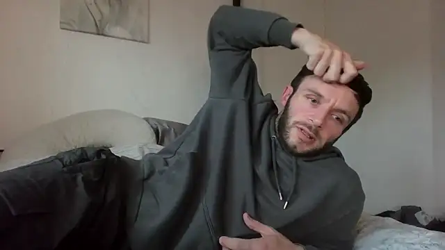 Snapshot of MasterJakeJohns chatting on 11, 10, 2025 MasterJakeJohns online show from 11, 10, 2025