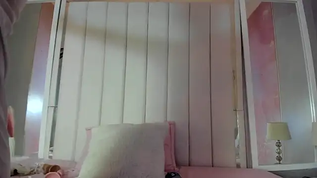 luna hot ass online show from 23, 10, 2025