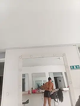 keytinthomson  online show from 7, 3, 2026