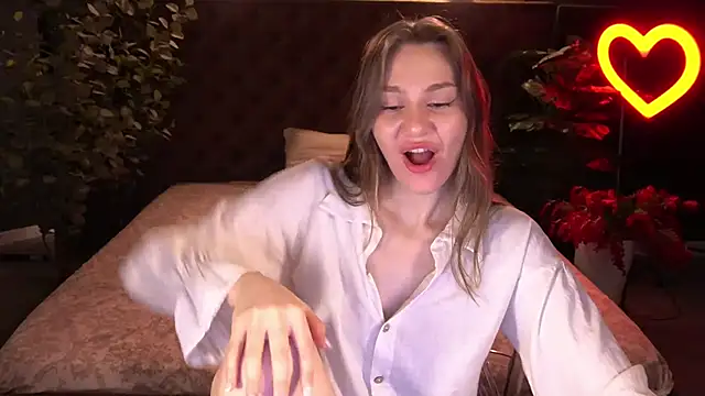 Snapshot of DiamondGoldie chatting on 12, 6, 2026 DiamondGoldie online show from 12, 6, 2026