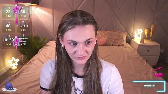 DiamondGoldie online show from 18, 11, 2025