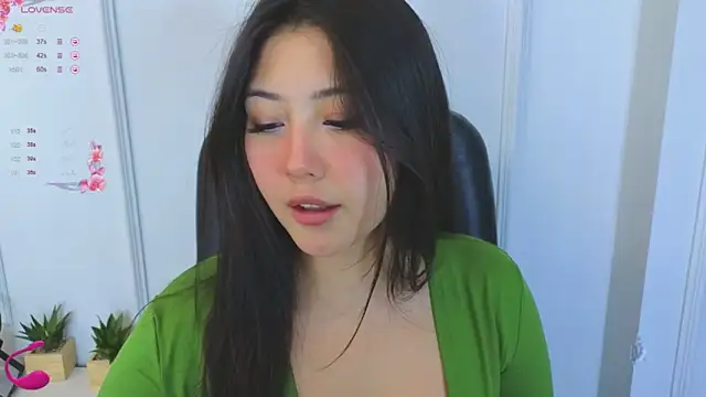 Kuro Ren online show from 23, 9, 2025