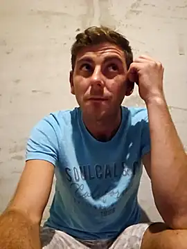 Alex-andru88 online show from 10, 10, 2025