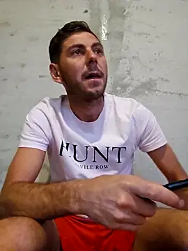 Alex-andru88 online show from 16, 10, 2025