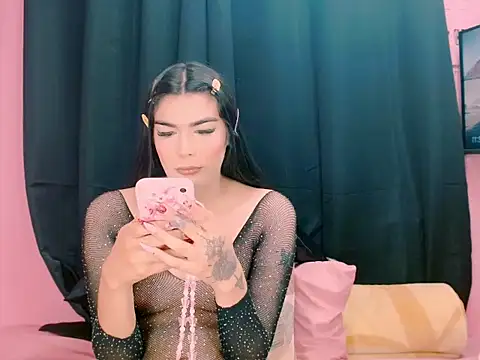  crystal23  online show from 19, 10, 2025