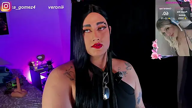 Sweetveronik 44 online show from 3, 3, 2026