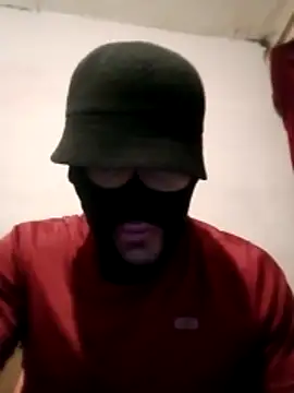 Golonzo1996 online show from 2, 12, 2025