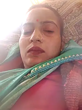 Snapshot of Hot_chinkiji chatting on 28, 11, 2025 Hot chinkiji online show from 28, 11, 2025