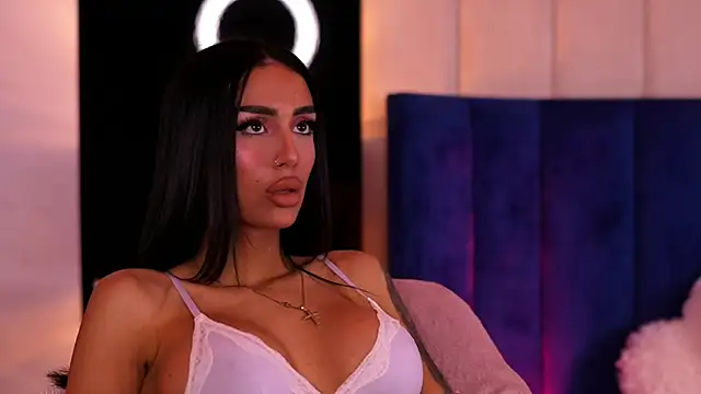 KimNatty online show from 26, 11, 2025