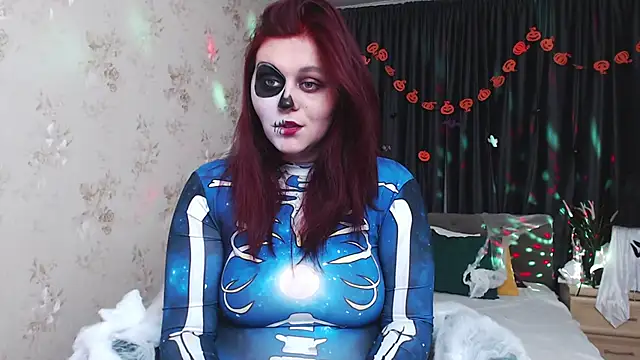 Alisawoods  online show from 31, 10, 2025