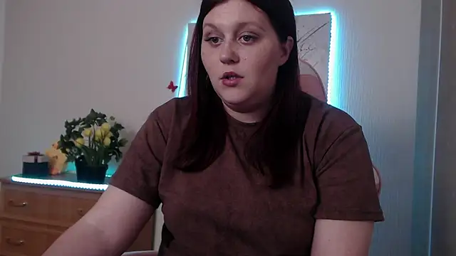 Snapshot of Alisawoods_ chatting on 6, 5, 2026 Alisawoods online show from 6, 5, 2026
