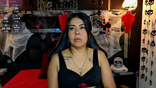 Aniajoness  online show from 31, 10, 2025