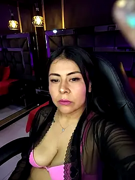 Aniajoness  online show from 19, 12, 2025