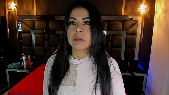Aniajoness  online show from 25, 9, 2025