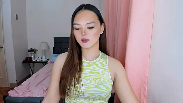 Snapshot of ameliamaureen chatting on 10, 9, 2025 ameliamaureen online show from 10, 9, 2025