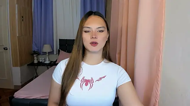 Snapshot of ameliamaureen chatting on 8, 5, 2026 ameliamaureen online show from 8, 5, 2026