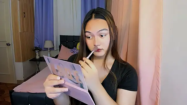 Snapshot of ameliamaureen chatting on 12, 5, 2026 ameliamaureen online show from 12, 5, 2026